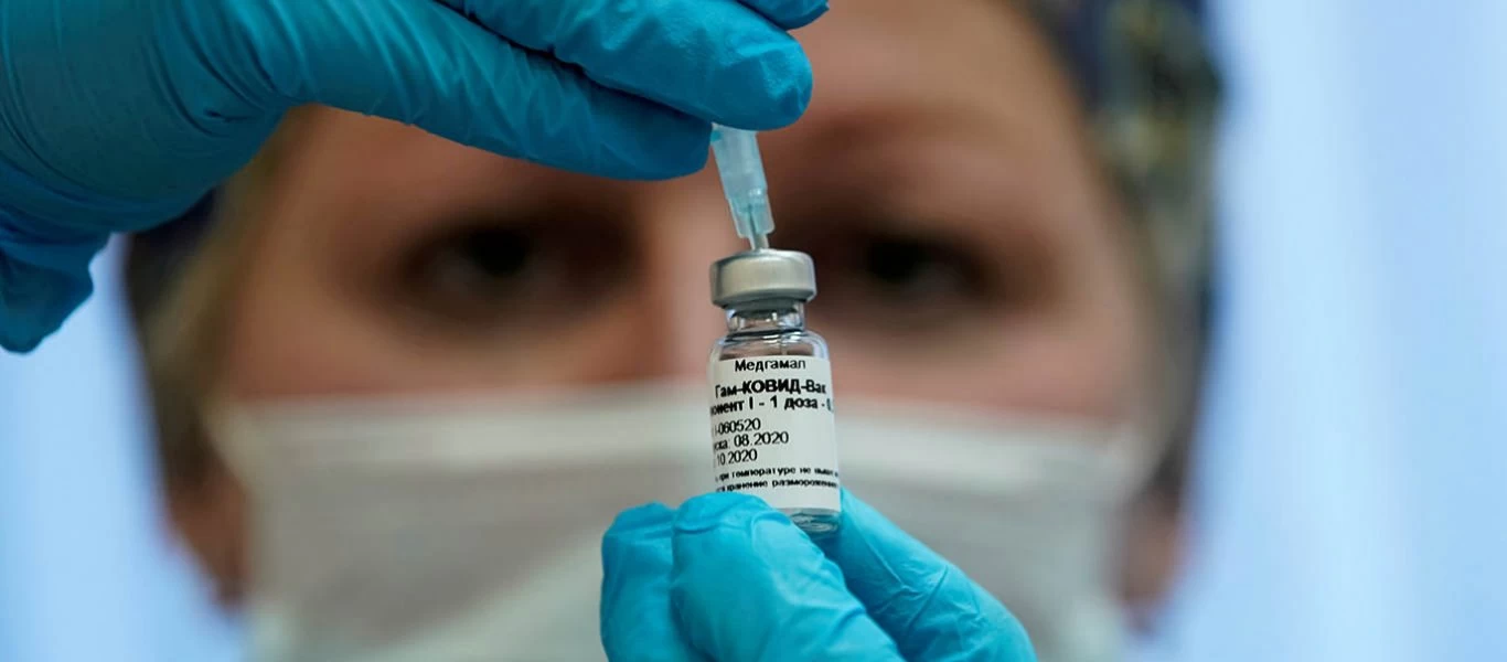 Sputnik V vs Sputnik Light: Αυτές είναι οι ομοιότητες & διαφορές μεταξύ των δύο ρωσικών εμβολίων